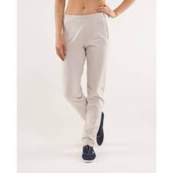 lululemon athletica Pants - 𝅺LULULEMON Rejuvenate Sweat Pant Dune 10